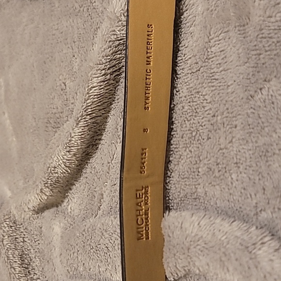 Michael Kors MK Logo Fanny Pack Waist Belt Bag Size Small - Picture 9 of 9